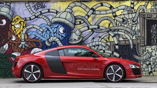 Audi khiêu chiến BMW, Tesla trong phân khúc xe điện